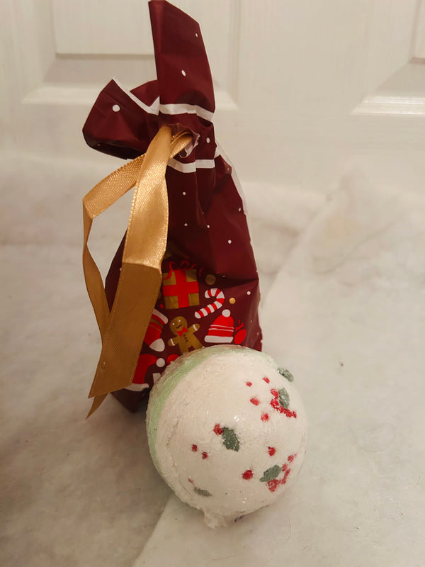 Giant holly and berry bath bomb